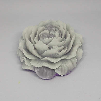 Peony Scented Candle – A Bloom of Elegance