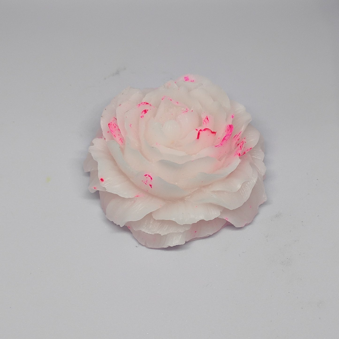 Peony Scented Candle – A Bloom of Elegance