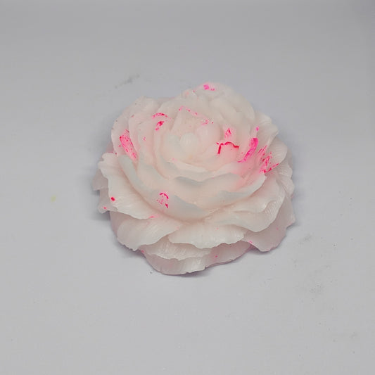 Peony Scented Candle – A Bloom of Elegance