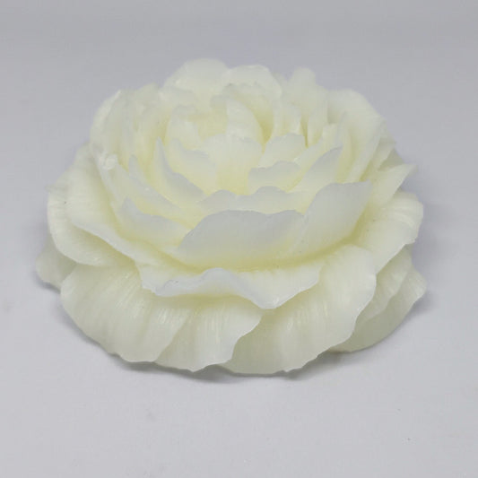 Peony Scented Candle – A Bloom of Elegance